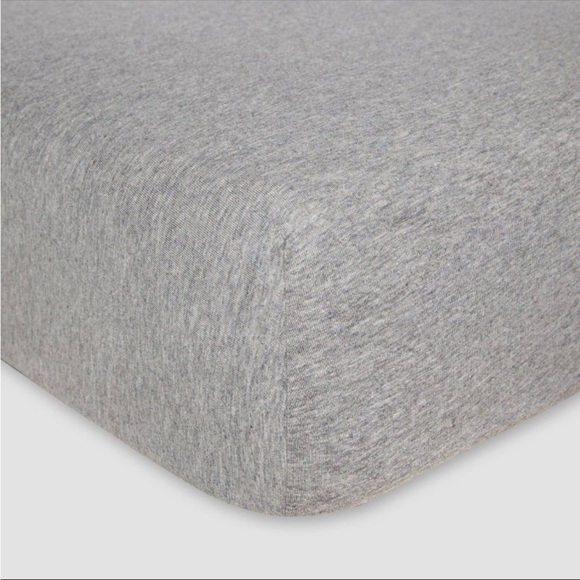 Burt’s Bees Baby Fitted Crib Sheet - Picture 1 of 4